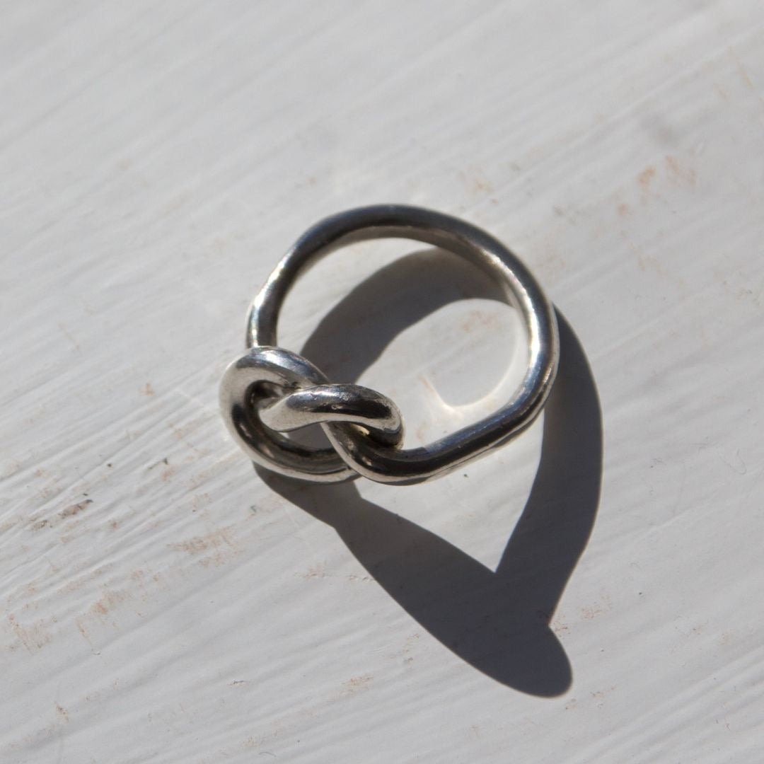 knot ring #3
