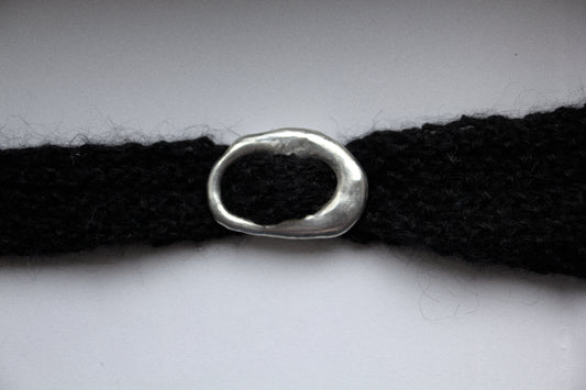 the round buckle