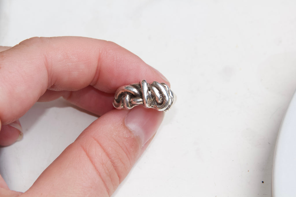 knot toe ring