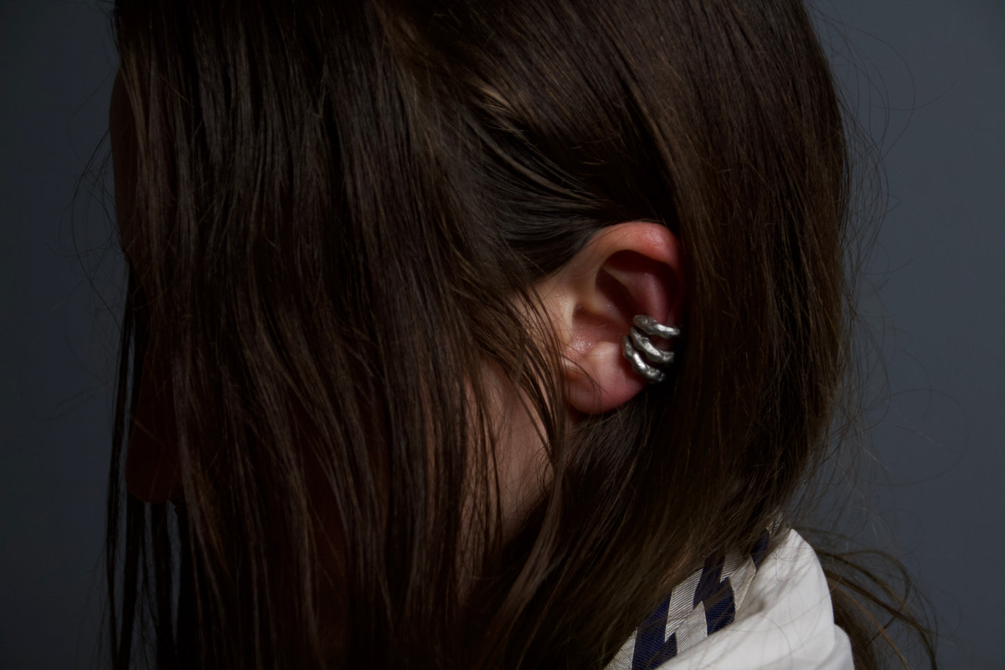 Horse shoe ear cuff