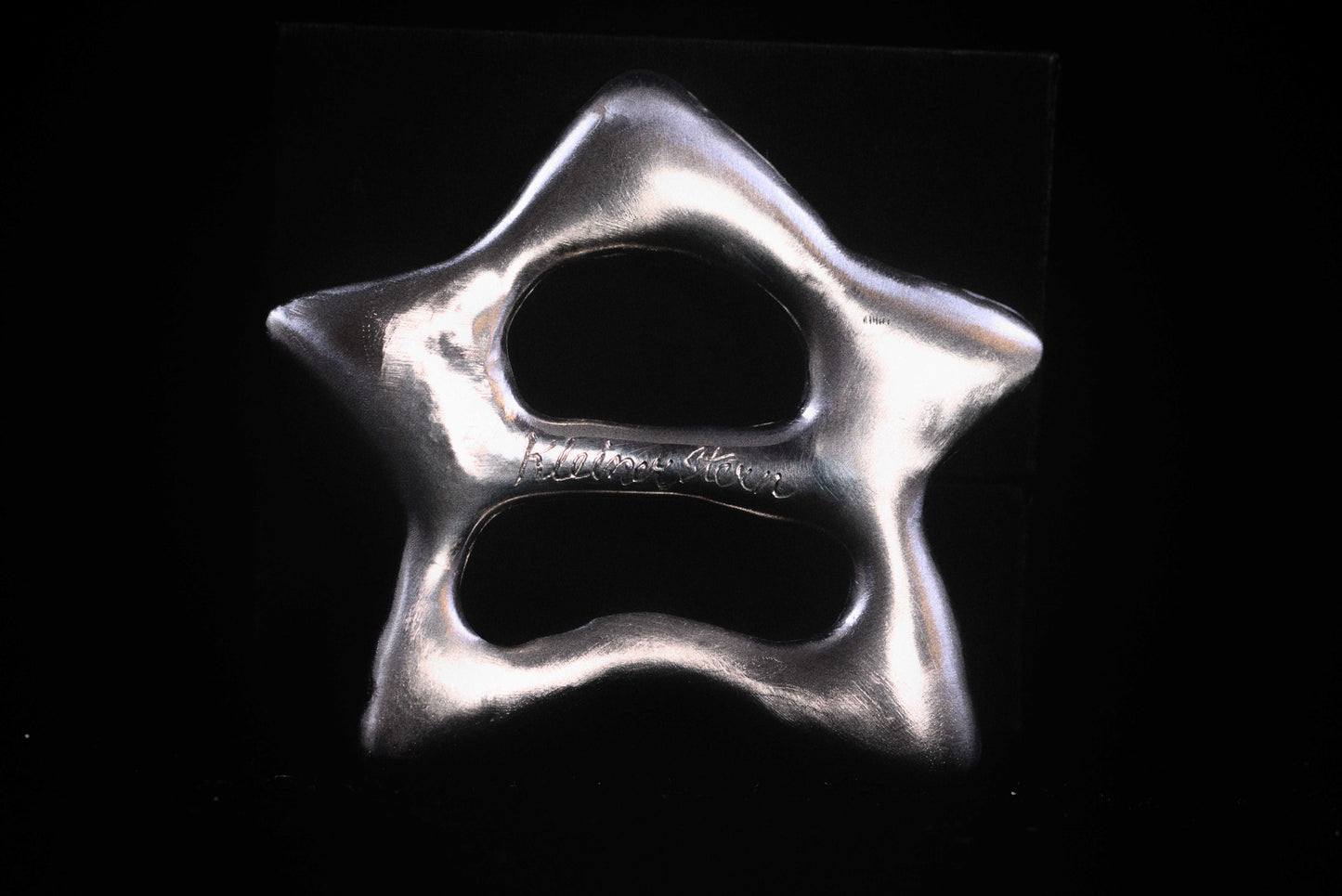 The scarf buckle with engraving