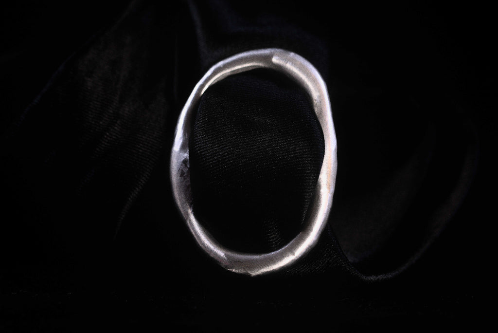 the round buckle
