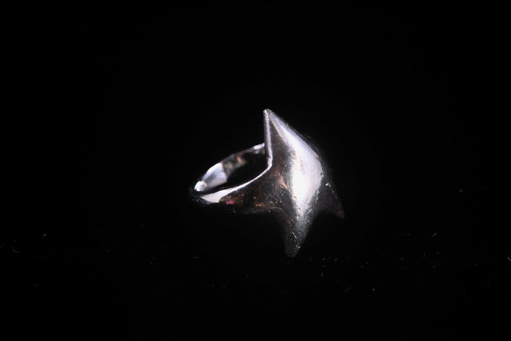 small star ring